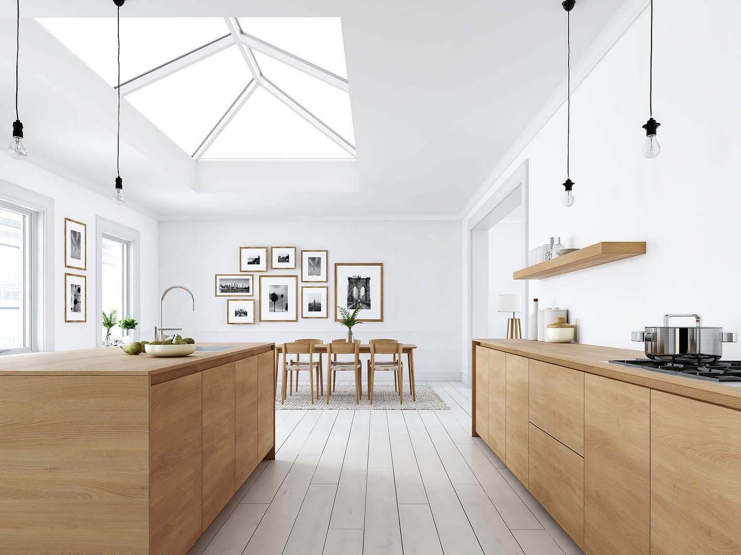Traditional Style Roof Lantern