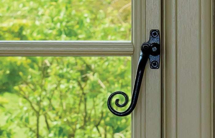 Traditional Monkey Tail Handles